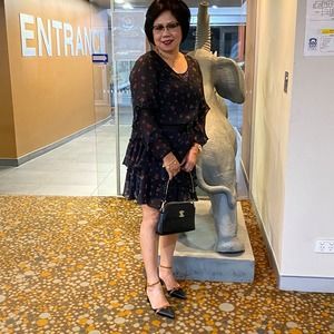 Meet your Posher, Delia